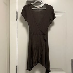 Never worn perfect for fall dress